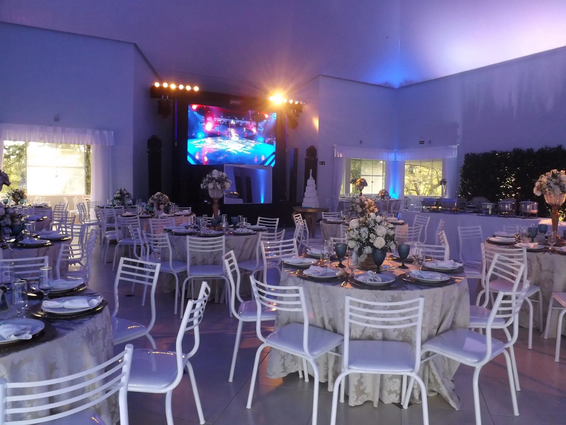 Espaço Wacheski - Iluminação Especial